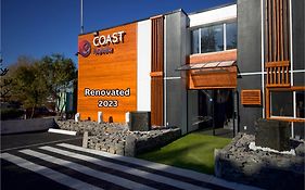 Coast Metro Vancouver Hotel